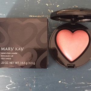 Mary Kay baked cheek powder 💕